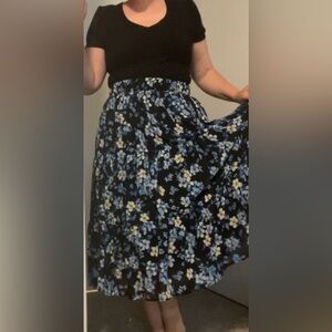 Torrid 0x Floral Print Skirt